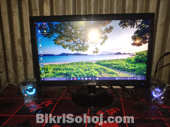 Full setup Dell brand pc with 19